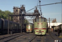 Железная дорога (поезда, паровозы, локомотивы, вагоны) - Тепловозы ТЭ3-4435,ТЭ3-4107 в депо Рузаевка,Мордовия.