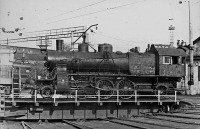 Железная дорога (поезда, паровозы, локомотивы, вагоны) - Паровоз Су214-10 на поворотном круге.