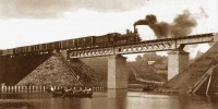 Железная дорога (поезда, паровозы, локомотивы, вагоны) - Поезд на мосту через р.Данилиху близ Перми