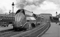Железная дорога (поезда, паровозы, локомотивы, вагоны) - Капотированный паровоз 221В1 с поездом на ст.Лион