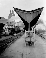 Железная дорога (поезда, паровозы, локомотивы, вагоны) - На вокзале Торонто