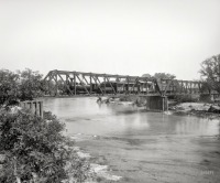 Железная дорога (поезда, паровозы, локомотивы, вагоны) - Поезд на мосту через р.Санта-Роза,Мексика