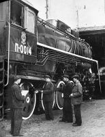 Железная дорога (поезда, паровозы, локомотивы, вагоны) - Паровоз П-0014 (впоследствии Л-0014) на Коломенском паровозостроительном заводе