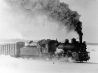 Железная дорога (поезда, паровозы, локомотивы, вагоны) - Паровоз Эу712-61 с поездом