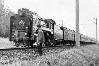 Железная дорога (поезда, паровозы, локомотивы, вагоны) - Паровоз серии П36 с поездом