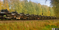 Железная дорога (поезда, паровозы, локомотивы, вагоны) - Эшелон с российскими танками Т-72