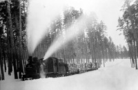 Железная дорога (поезда, паровозы, локомотивы, вагоны) - Поезд в зимнем лесу