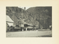 Железная дорога (поезда, паровозы, локомотивы, вагоны) - Поезд на горной железной дороге в долине реки Скагет, Сиэтл