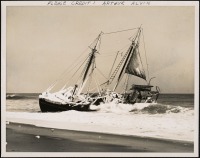Корабли - Крушение парусника у Кейп-Энн, 1948