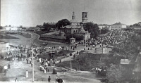 Рязань - Старобазарная площадь в день церковного праздника