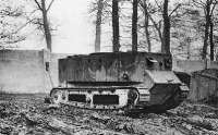Военная техника - Первый в мире танк «Маленький Вилли»