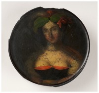 Предметы быта - Табакерка с женским портретом