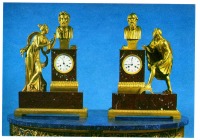 Драгоценности, ювелирные изделия - Часы с бюстами Гомера и Сократа.