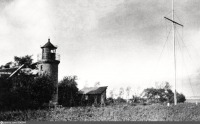 Калининградская область - Der Leuchtturm von Rossitten am Ufer des Kurischen Haffs Маяк Rossitten на берегу Куршского залива.