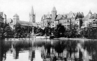 Калининград - Кенигсберг. Вид на Королевский замок с Замкового пруда