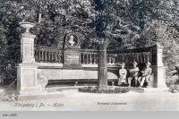 Калининград - Памятник Королеве Луизе в парке Королевы Луизы. 1900 год