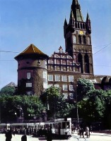 Калининград - Кёнигсберг. Вид на площадь Кайзера Вильгельма I (Kaiser-Wilhelm-Platz) и юго-западный угол замка.
