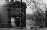 Калининград - Кёнигсберг, башня Врангель, вид на крепостной ров.
