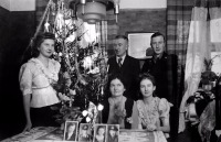 Калининград - На Рождество в кёнигсбергских семьях вспоминают родных и близких.