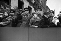 Калининград - Парад войск в Кёнигсберге 7 ноября 1945г. Трибуна.