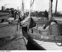 Советск - Рыбацкие лодки в гавани Тильзита. 1930 год