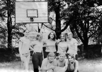 Гусев - Гусев. Баскетбольная команда школы№2, лучшая в городе на тот период. 1971 год