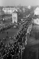 Гусев - Гусев. Площадь Победы. Демонстрация трудящихся. 7 ноября 1960.