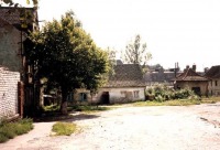 Гвардейск - Lovis-Corinth-Platz und Haus