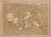 Калужская область - жители поселка Дугна в 1903 на празднике Св. Троицы