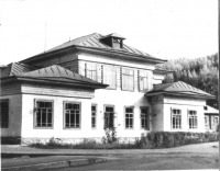 Гурьевск - Здание учебно - методического центра по подготовки кадров