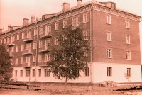 Истра - Благоустройство территории у дома №8 на Первомайской улице. 1960 год.